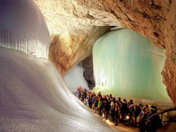 Eisriesenwelt - Burg Hohenwerfen